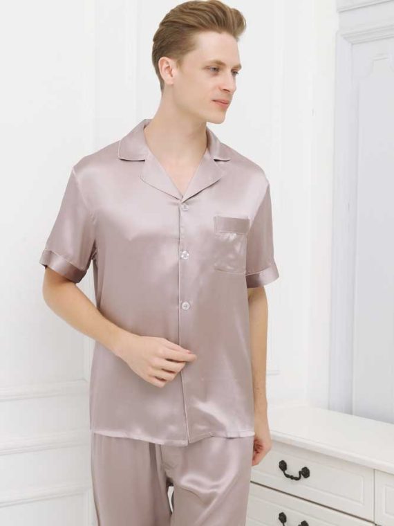 US / European Classic Style Silk Pajamas Short Sleeve For Men