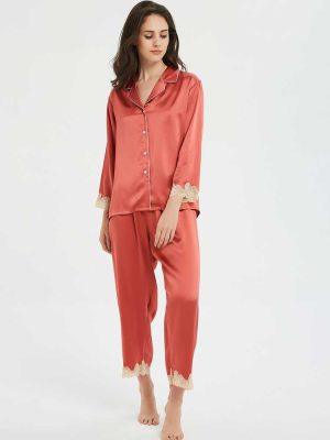 Women's Silk Pajamas in Lace Stitching Elegant V-Necked Pajamas Bridesmaids Sleepwear